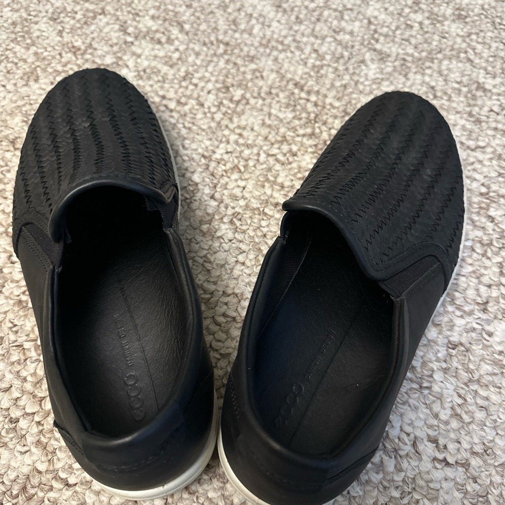 ECCO slip on shoes